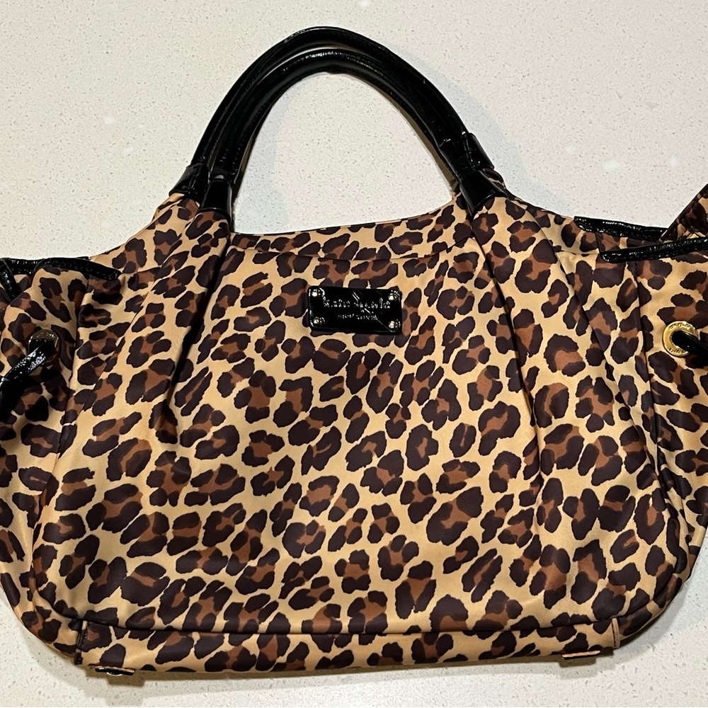 Lot of 8 vintage purses